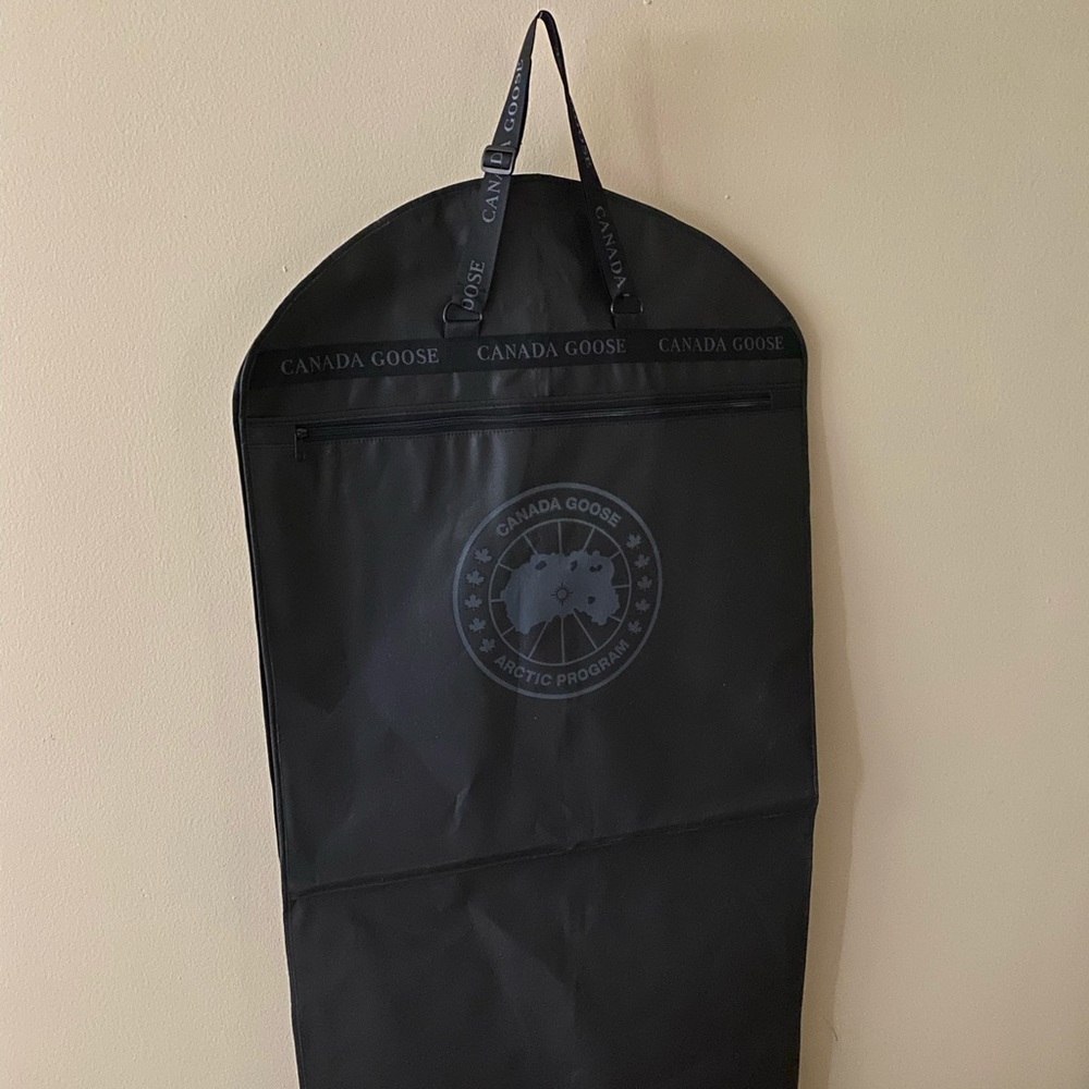 Canada Goose Garment bag
